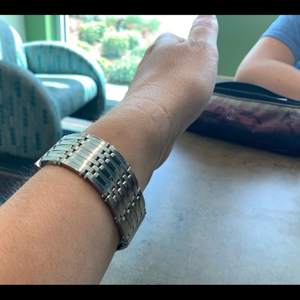 Kenneth Cole Watch - Picture 3 of 8